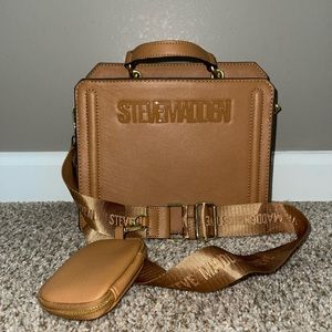 Steve Madden purse